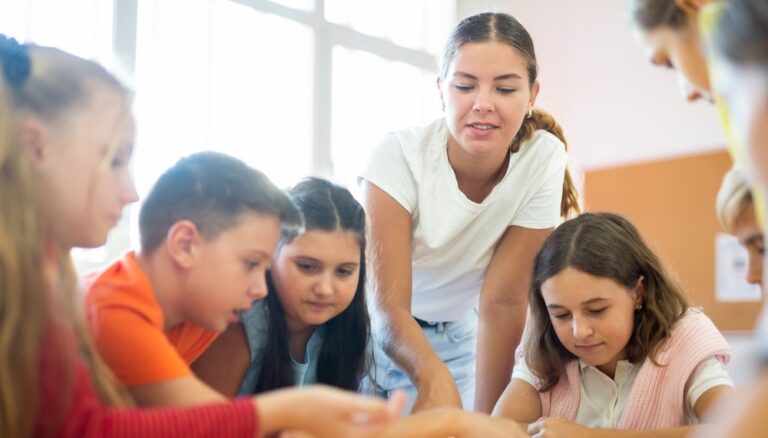 Pädagogische Fachkraft - Ausbildung, Beruf und Gehalt